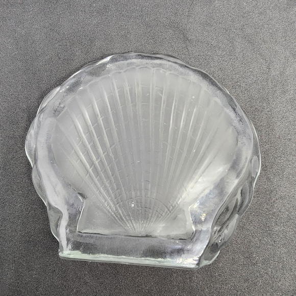 Seashell Paperweight - Picture 3 of 8